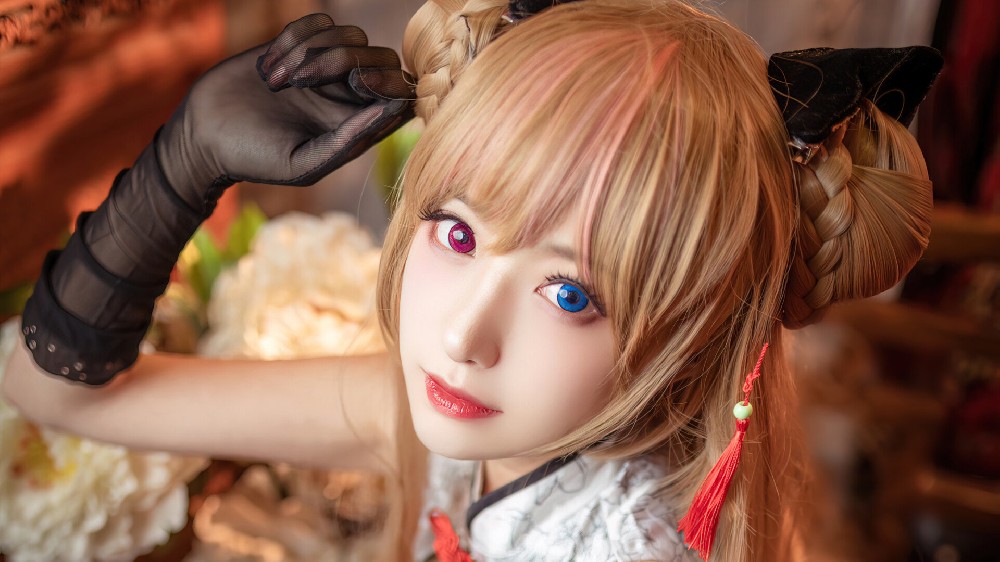 瞳孔不同颜色的可爱女孩cosplay少女前线4k高清壁纸免费下载