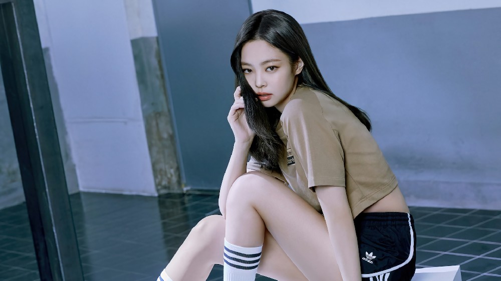 韩国女歌手金珍妮（Jennie Kim）高清4k电脑壁纸