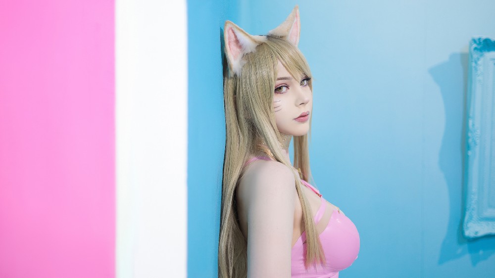 英雄联盟LoL九尾妖狐cosplay高清桌面壁纸