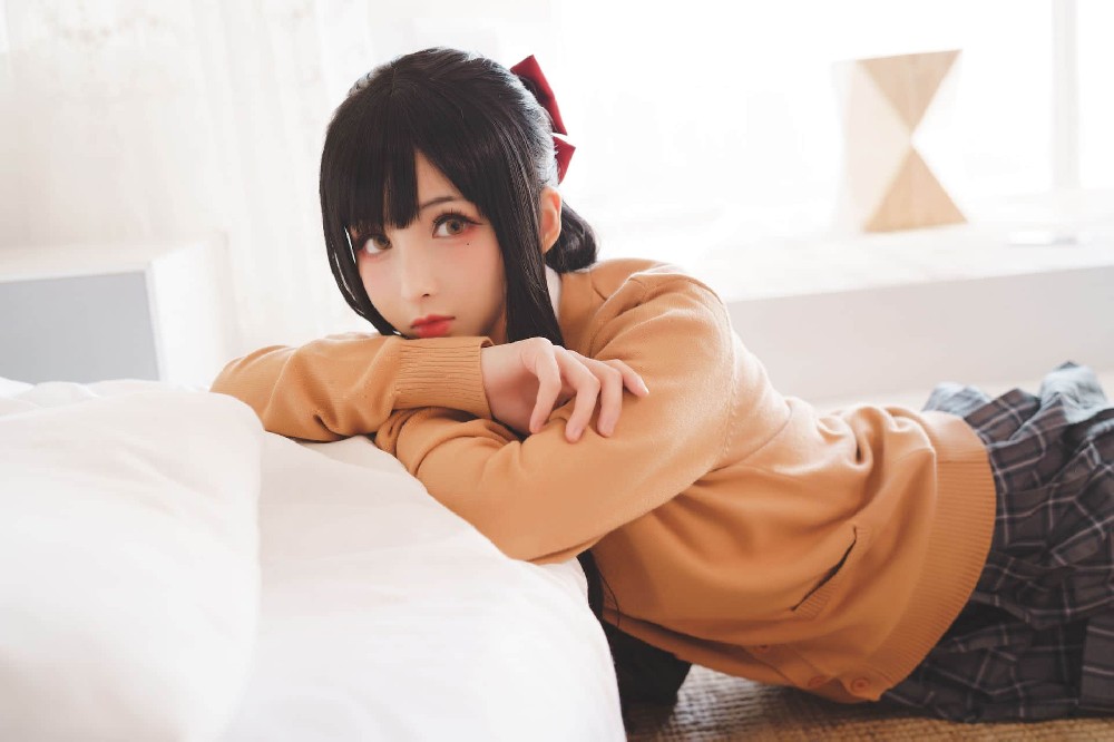 网络美女rioko凉凉子完美身材jk服高清写真壁纸图片5k
