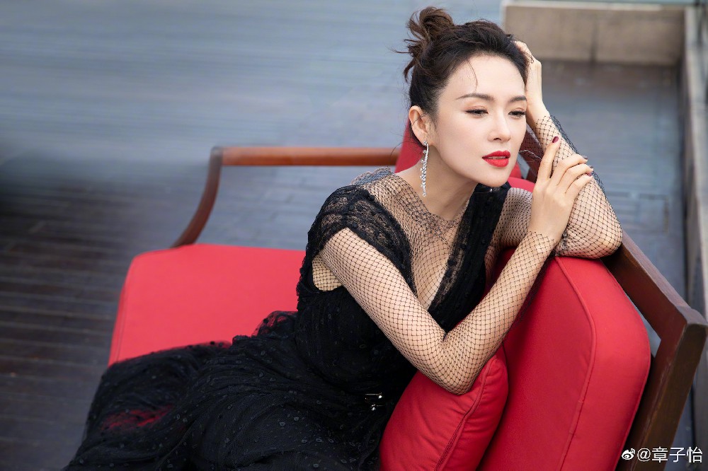 章子怡5k电脑高清壁纸