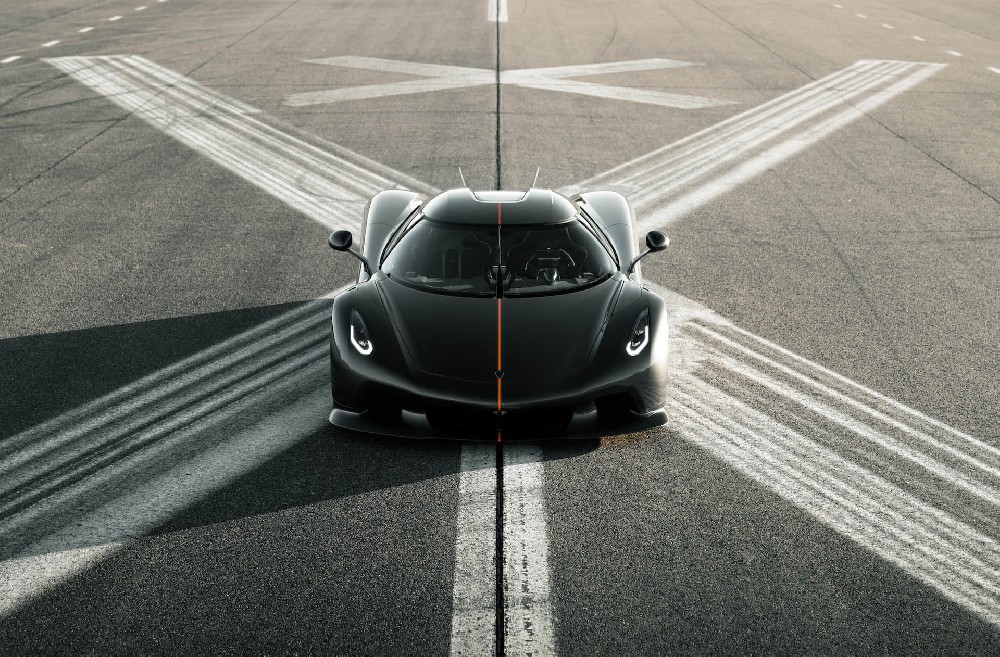科尼塞克koenigsegg超跑Jesko Absolut黑色款高清电脑壁纸8k