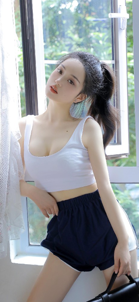 元气美女夏日清凉写真手机壁纸4k