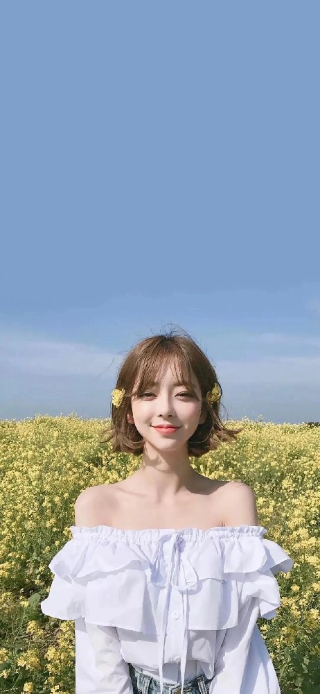 笑容甜美的女孩